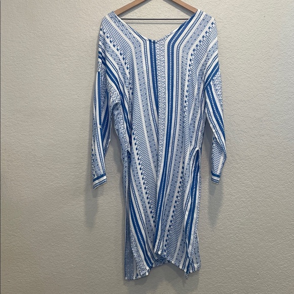 en Creme Blue and White Striped Woven Tunic Medium NWT - Picture 7 of 8